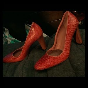 Eileen shields pumps
